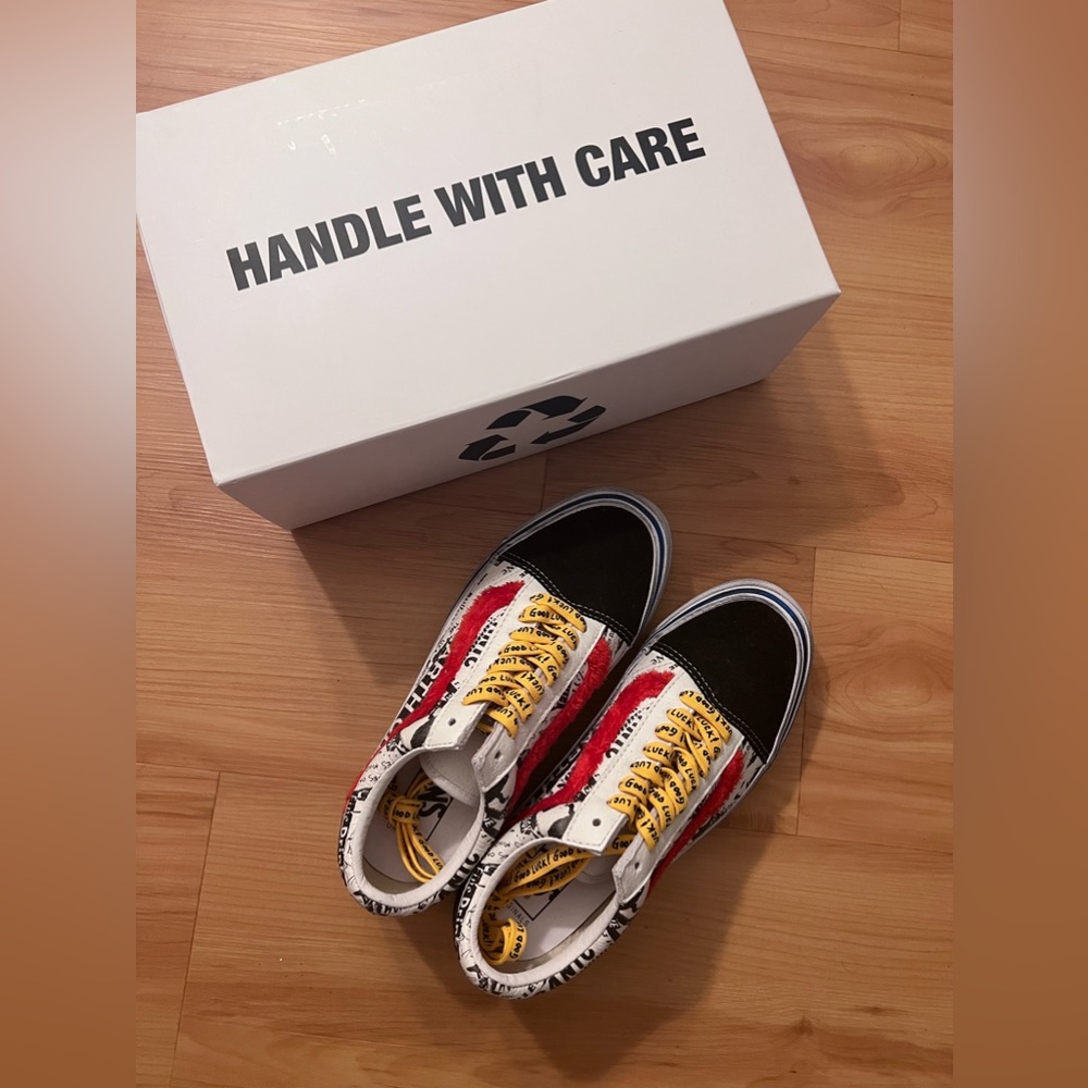 Vans “Art Kills” NWT